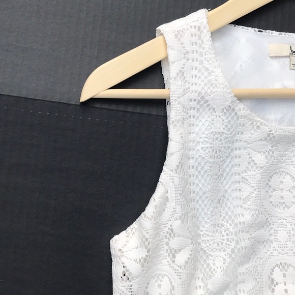 SOLD🛑Ya Los Angeles Cream Lace Fit & Flare Dress - Picture 5 of 8